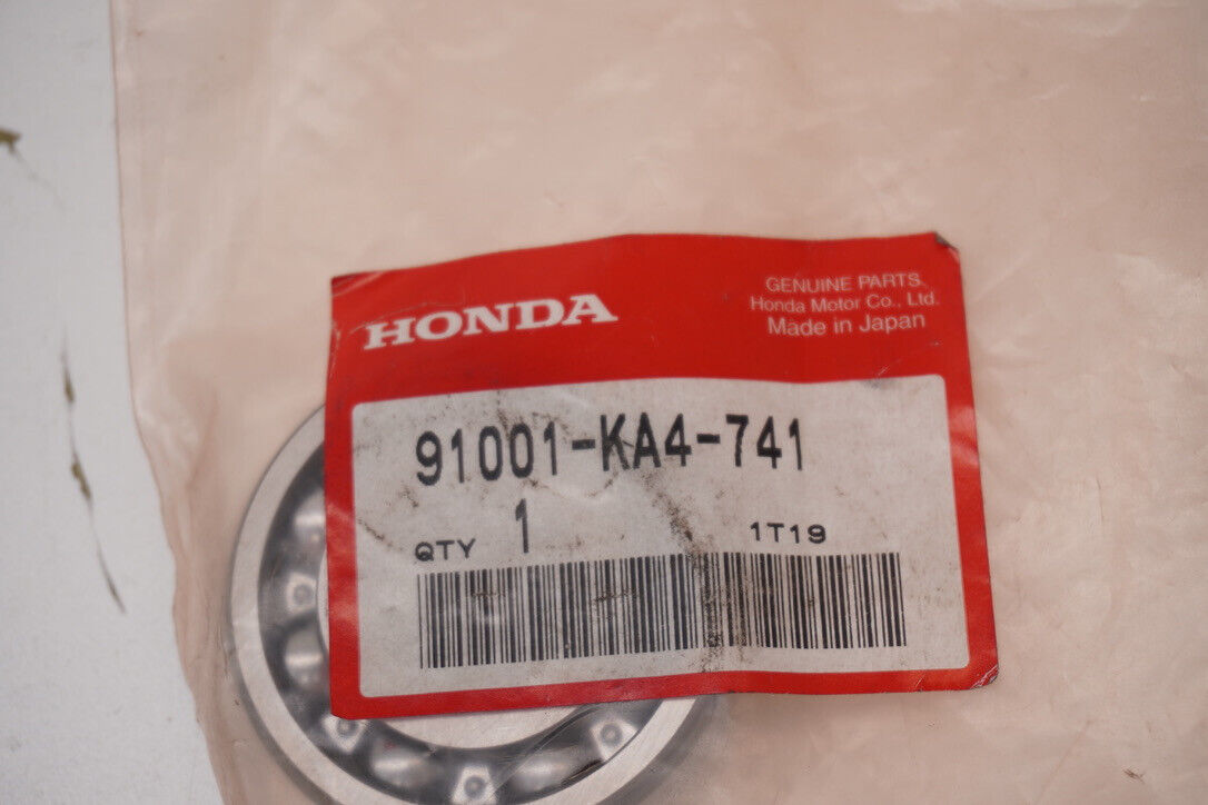 4784906
